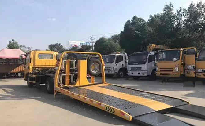 白塔区汽车中途维修案例
